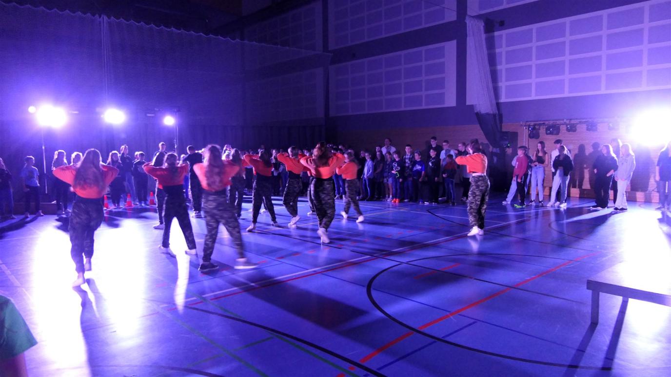 2024-02-08-Disco04